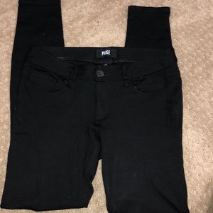 Paige - Black jeggings